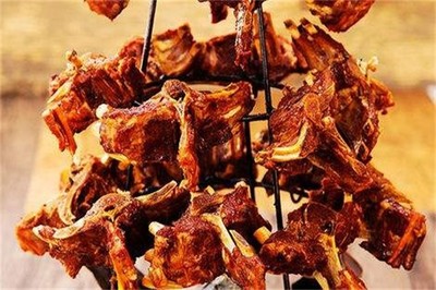 高氏烤羊蝎子與烤全羊 傳統(tǒng)美食的極致誘惑