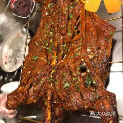 悅木林精品烤全羊 重慶美食的味蕾盛宴與真實(shí)用戶評(píng)價(jià)