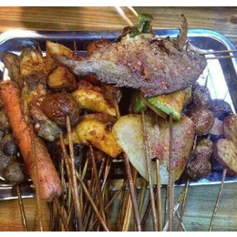 長垣烤全羊與輝縣羊肉串培訓指南 新鄉燒烤大排檔及涼拌菜配方全解析